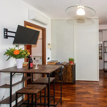 10 Minutes Duomo-elegant Appartement