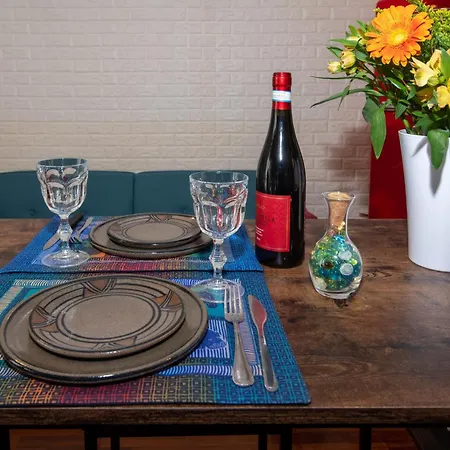 10 Minutes Duomo-elegant Appartement Milaan