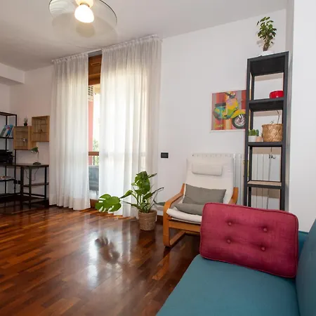 דירה 10 Minutes Duomo-elegant *