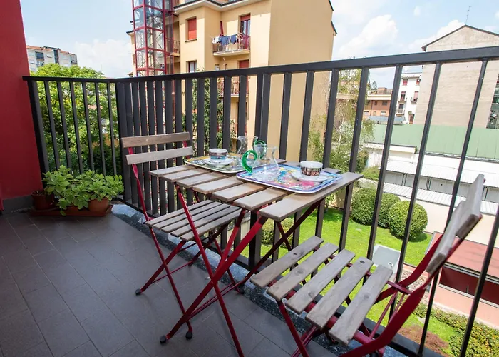 10 Minutes Duomo-elegant Apartment