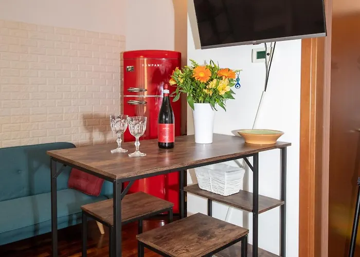 10 Minutes Duomo-elegant Apartment *