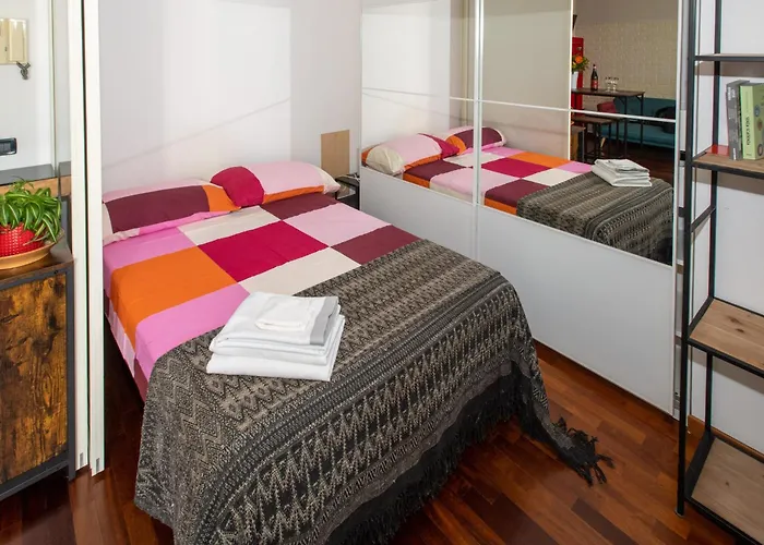 10 Minutes Duomo-elegant * Milano